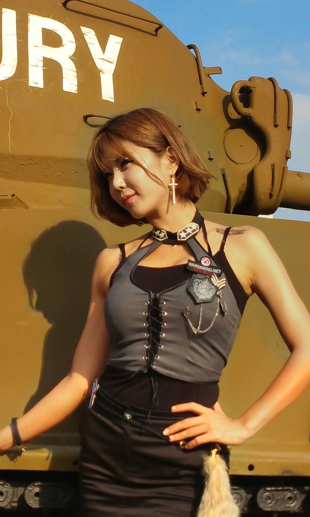 韩国顶级Showgirl许允美 釜山坦克世界 1